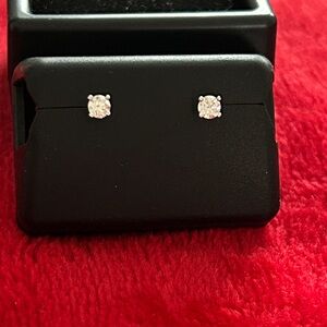 Luxury Moissanite Diamond dainty Stud screwback Earrings perfect for kids